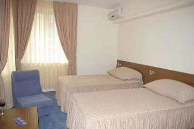 Diter Family Hotel Sofia 3*,