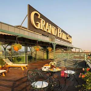 5* Hotel Grand