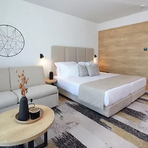 Marvel - Fully Renovated Free Access Hotel Sunny Beach